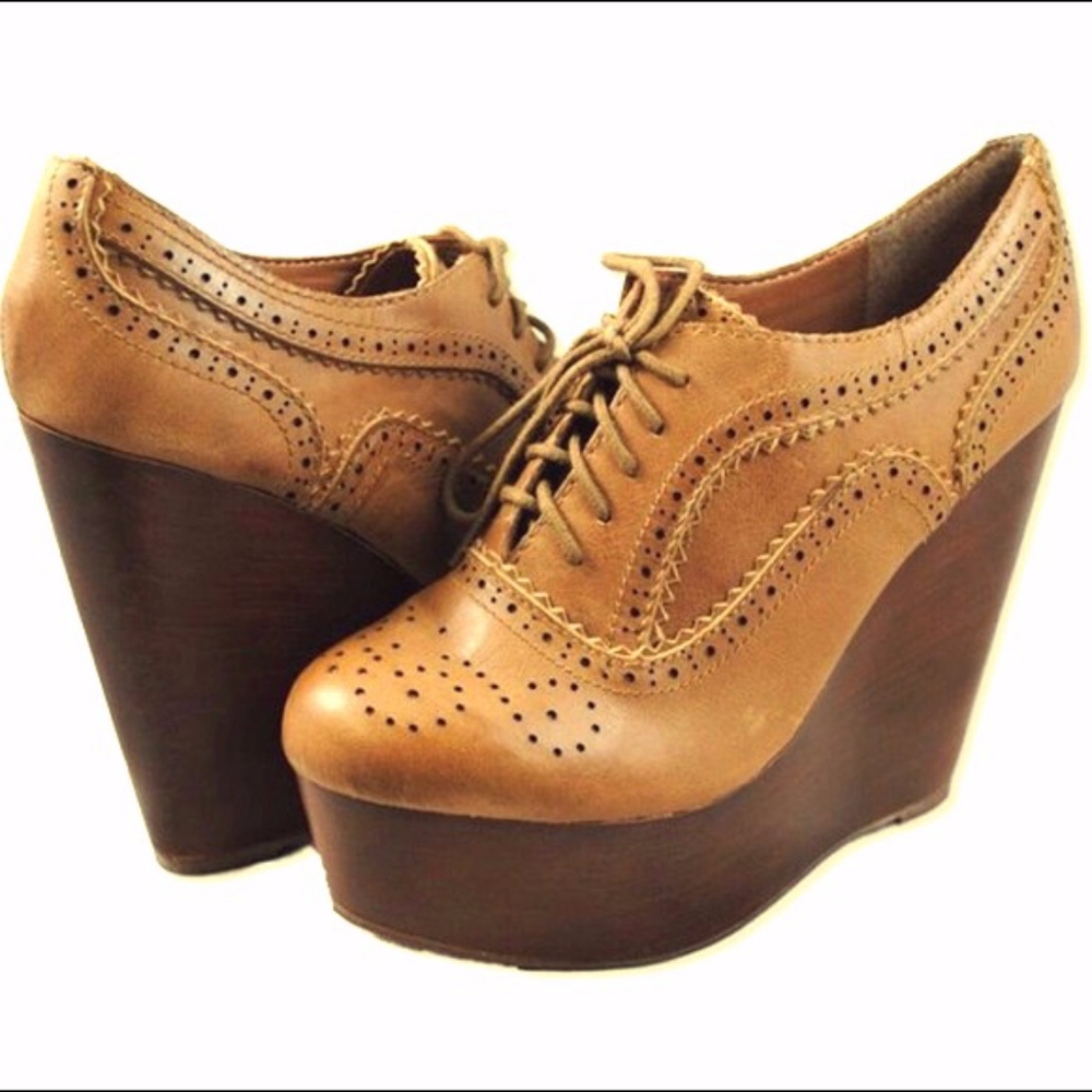Steve Madden PARRDON Tan Oxford Wedge